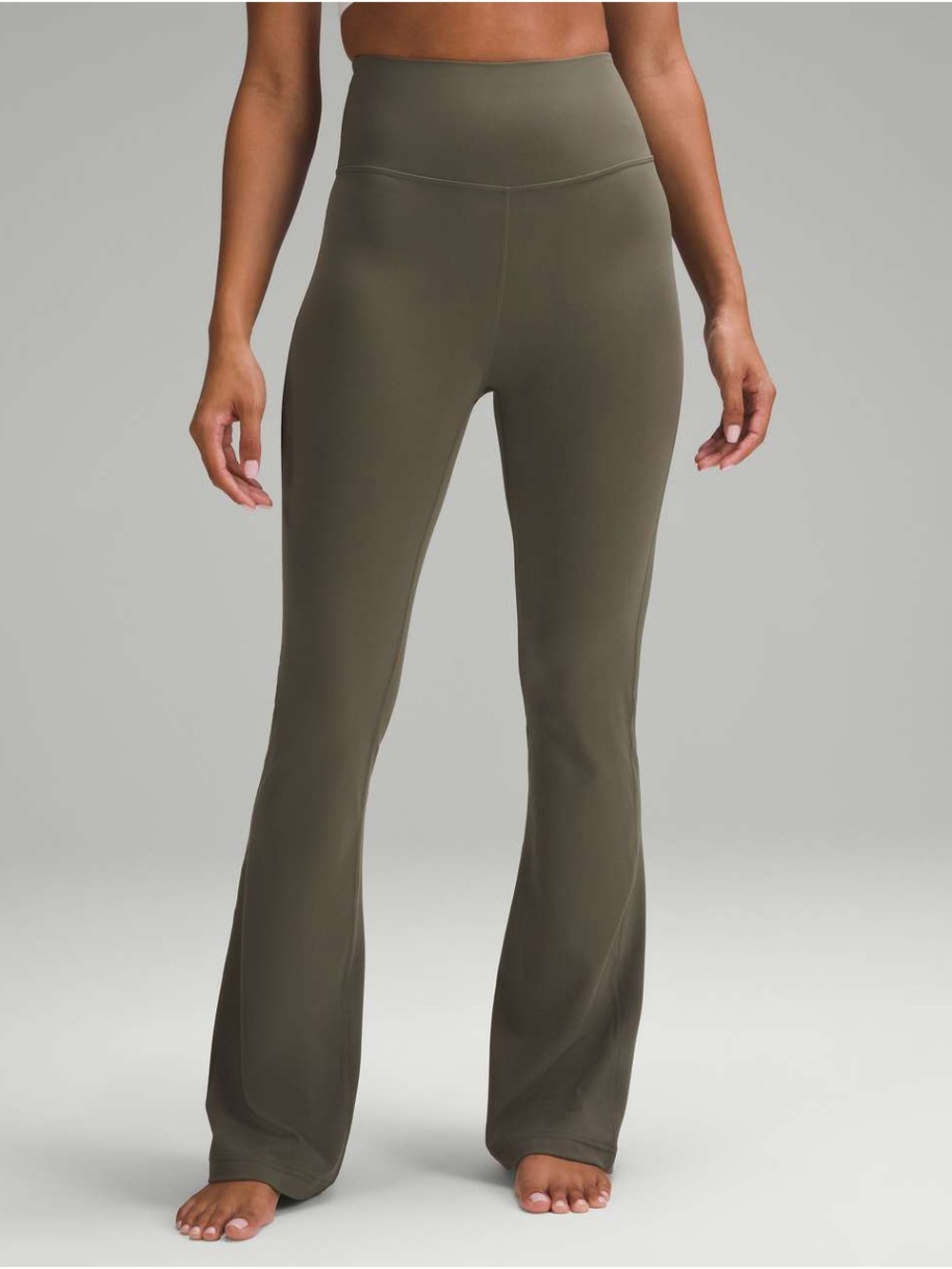 Grove Nulu Super-High-Rise Flared Pant Olive Green Size 2